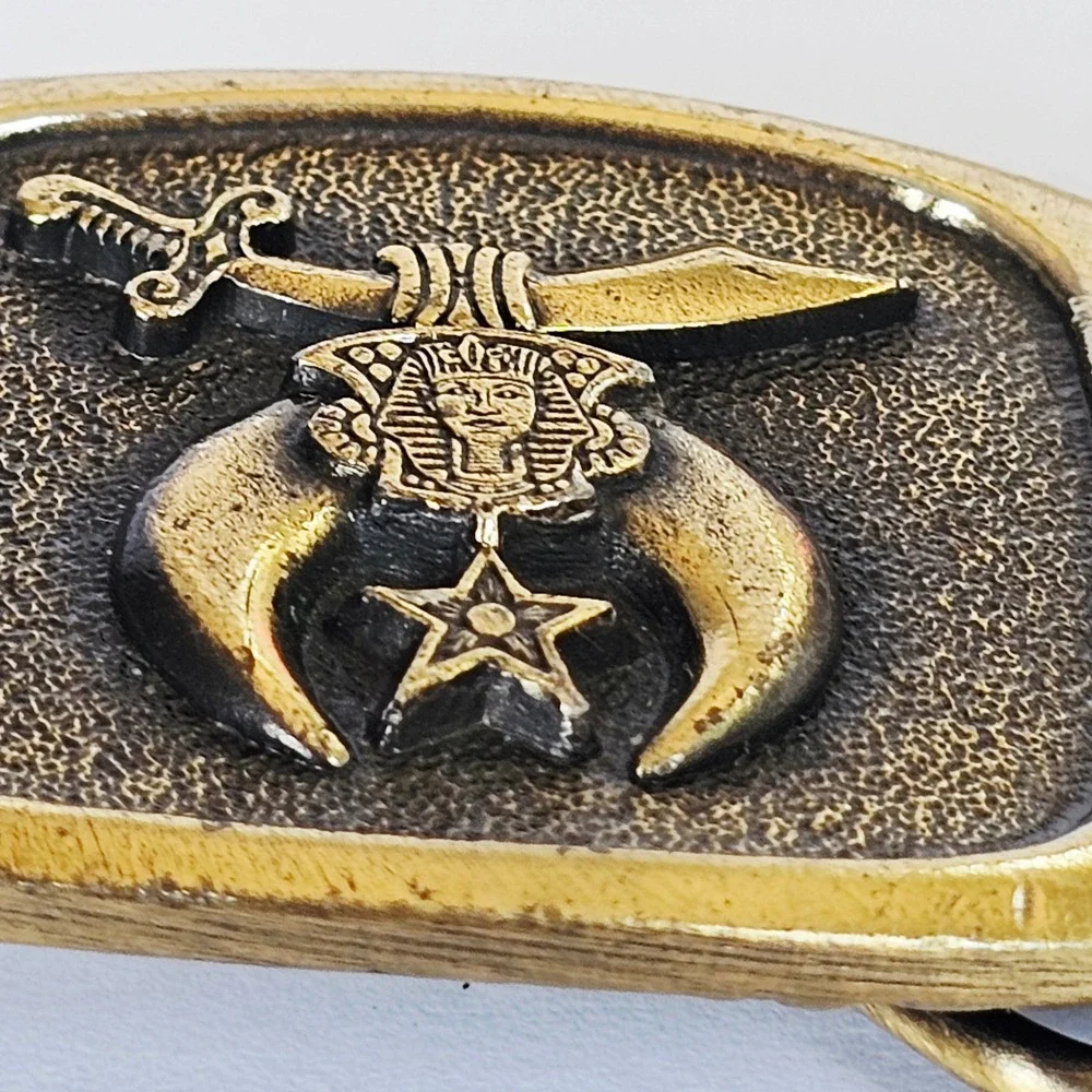 1983 MM Limited Chicago Shriners Belt Buckle Brass Masonic Scimitar Star Vintage